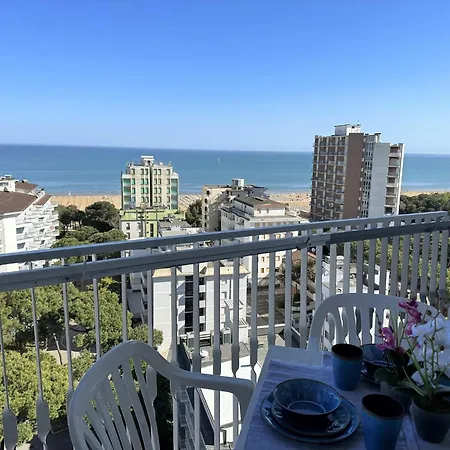 Beautiful With Swimming Pool, Terrace And Sea View By Beahost Apartment Lignano Sabbiadoro